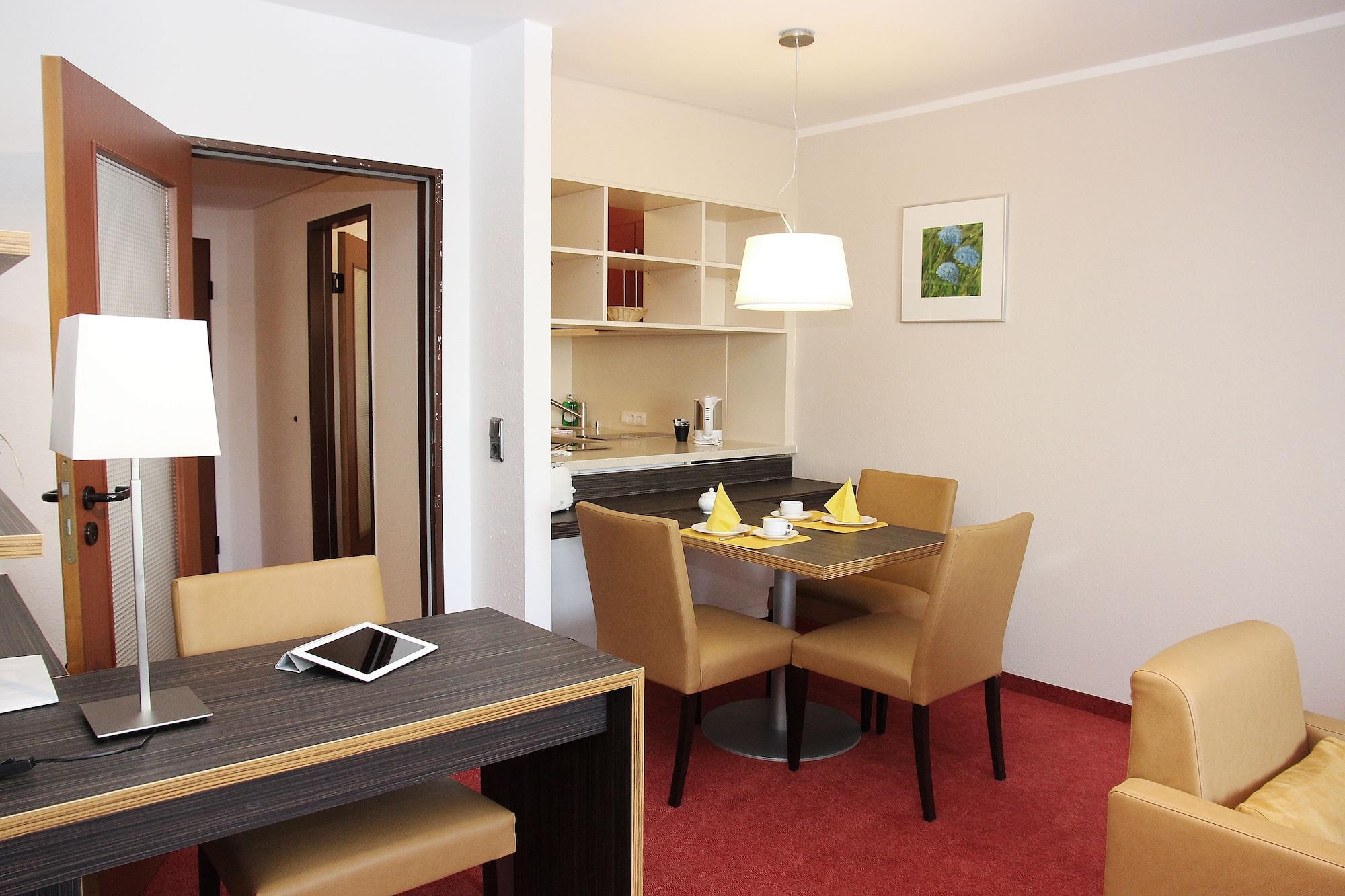 Hotel Gaestehaus Forum Am Westkreuz Munchen Bagian luar foto